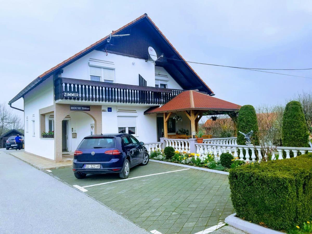Guesthouse Tomas Catrnja Экстерьер фото